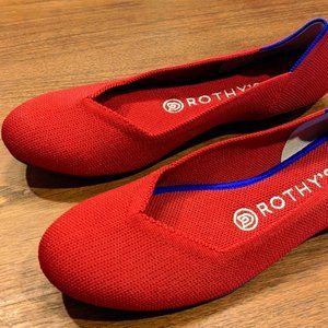 Rothy's Like New Bright Red Round Toe Flats - Size 7.5